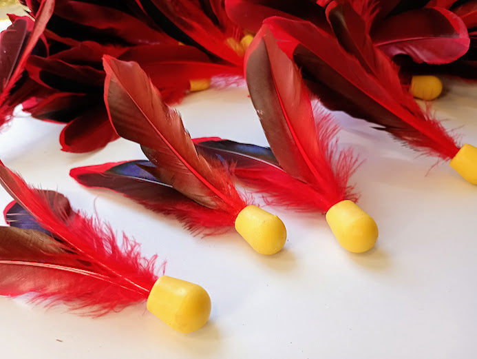 Rød/Sort Netsy bold (1 stk.)